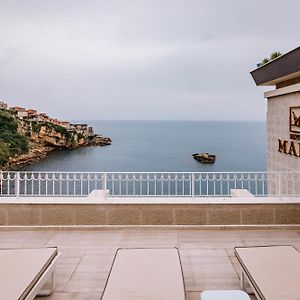 Hotel Maris